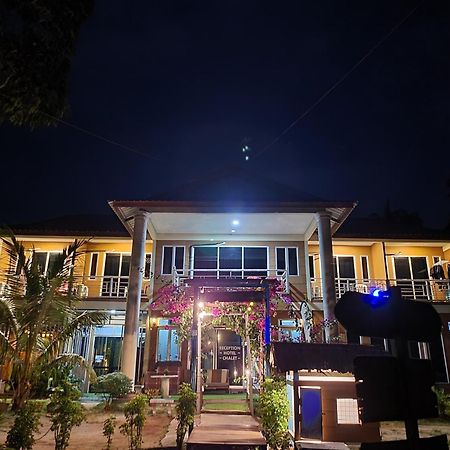Tamara Resort Motel Kampong Juara 外观 照片